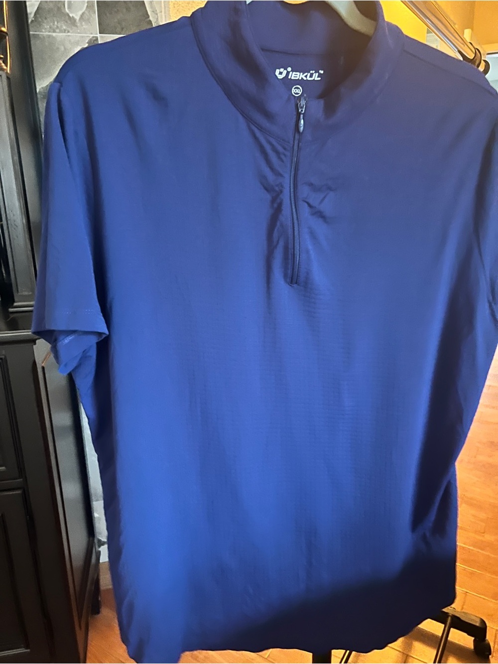 IBKUL women’s  Short-Sleeve Quarter-Zip Golf Pullover - Royal Blue